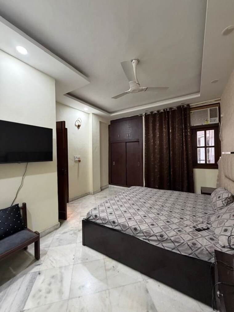 Bedroom, palam-vihar-residents-association 3 Bedroom 1550 Sq.Ft. Builder Floor In Palam Vihar Gurgaon 10568539