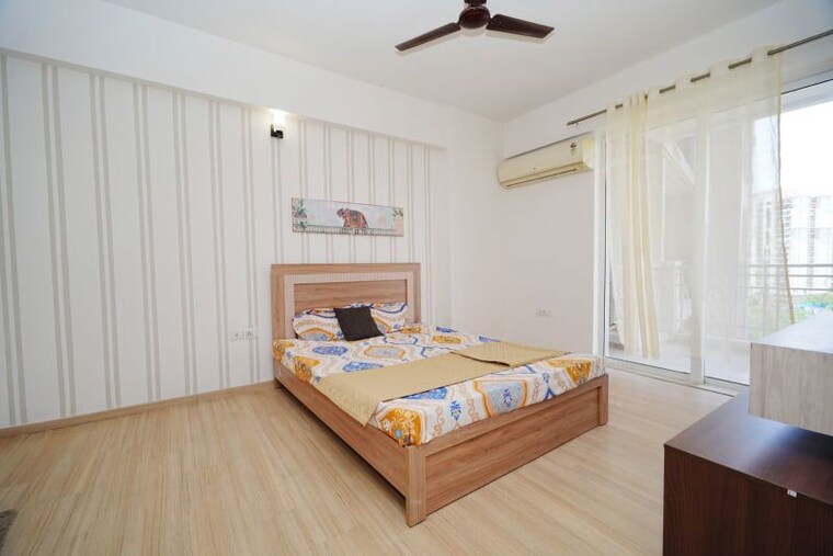 Bedroom, dlf-regal-gardens 3 Bedroom 1419 Sq.Ft. Apartment In Sector 90 Gurgaon 10568540