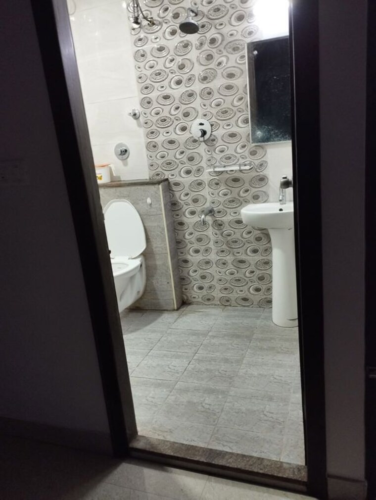 Bathroom, vakil-garden-city 2 Bedroom 1235 Sq.Ft. Apartment In Kanakapura Road Bangalore 10568524