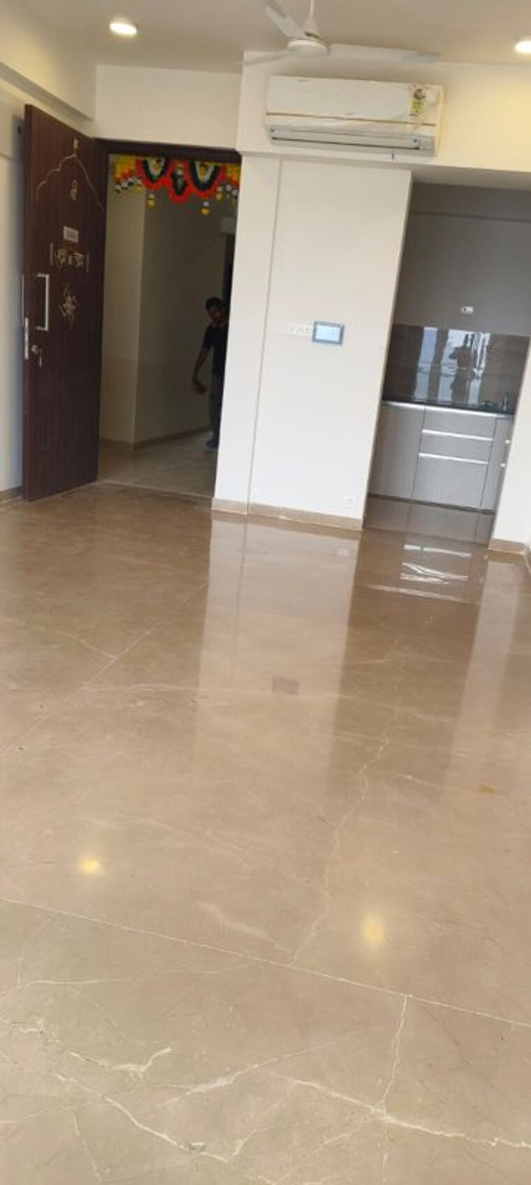 Bathroom, indiabulls-one-indiabulls 3 Bedroom 1100 Sq.Ft. Apartment In Pokhran Road No Two Thane 10568571