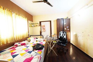 Bedroom in 2 BHK Apartment at Wakad – for Sale