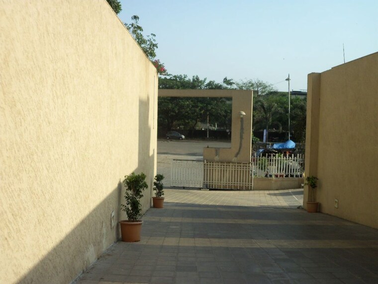  Parking, rustomjee-urbania-acura 2 Bedroom 750 Sq.Ft. Apartment In Thane West Thane 10568493