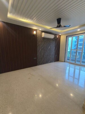 Balcony in 3 BHK Builder Floor at Sector 21 – for Rent