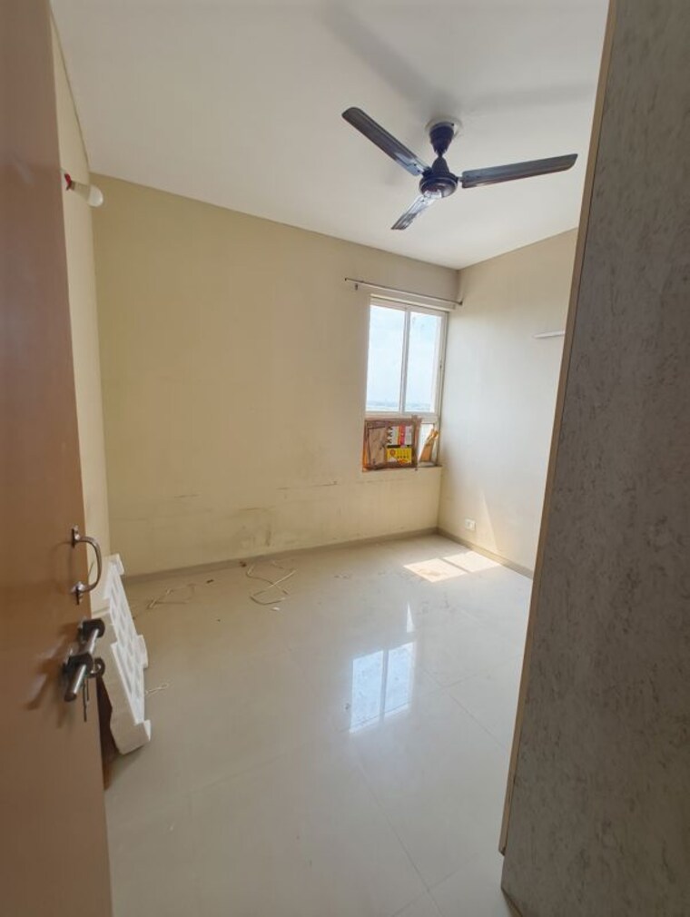 Bathroom, adani-aangan 1 Bedroom 450 Sq.Ft. Apartment In Sector 89a Gurgaon 10568615