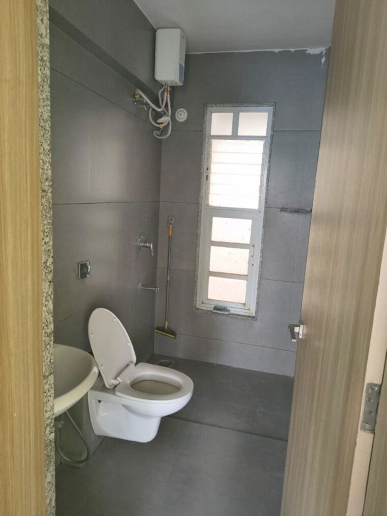 Bathroom, unique-k-ville 2.5 Bedroom 1050 Sq.Ft. Apartment In Ravet Pune 10568618