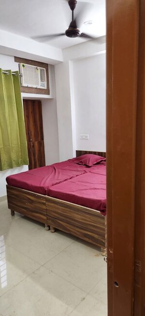 1 RK Independent House For Rent in Sector 23