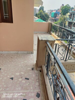 Balcony in 2 BHK Independent House at Sector 23 – for Rent