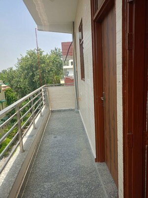 Balcony in 2 BHK Independent House at Sector 23 – for Rent