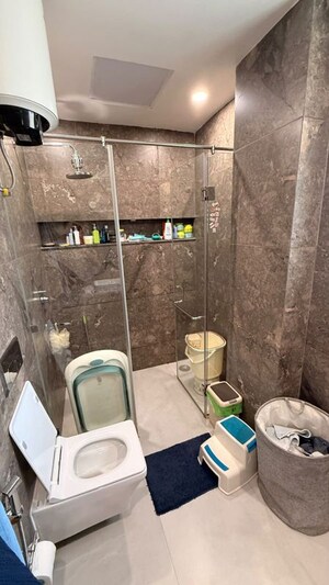 Furnished Amenities in 4 BHK Independent House at Sector 22 – for Rent