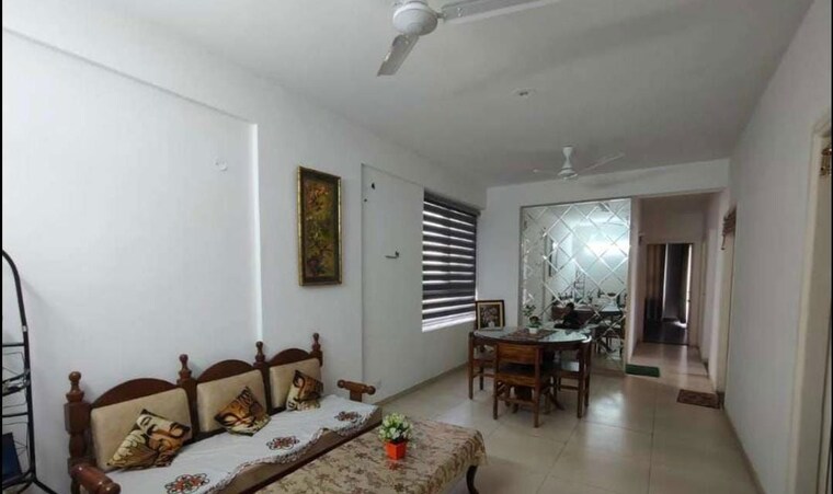 Living Room, vip road 2 Bedroom 1080 Sq.Ft. Apartment In Vip Road Zirakpur 10568654
