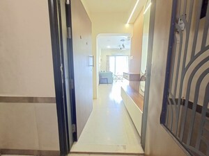 2 BHK Apartment – Entrance View at Dosti West County Phase 4 Dosti Pine, Balkum Pada - for Rent