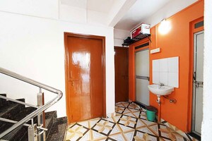 Bedroom in 4 BHK Independent House at Kondhwa – for Sale