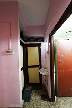 Bathroom in 4 BHK Independent House at Kondhwa – for Sale