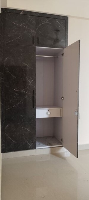 Bathroom in 3 BHK Apartment at BPTP Discovery Park, Sector 80 – for Rent