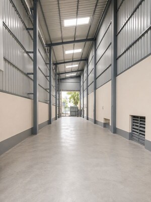 Room in  Warehouse at Taloja – for Rent