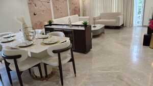 4 BHK Builder Floor For Sale in BPTP Amstoria, Sector 102