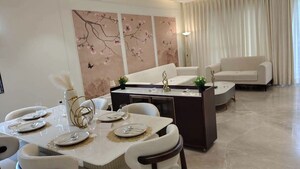 Team Area in 4 BHK Builder Floor at BPTP Amstoria, Sector 102 – for Sale