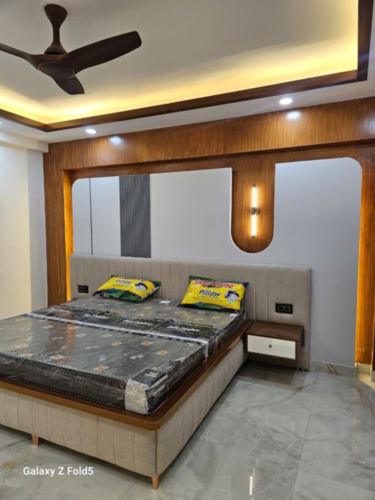 Bedroom, vasant kunj 3 Bedroom 1350 Sq.Ft. Builder Floor In Vasant Kunj Delhi 10568687
