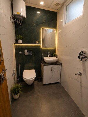 Washroom in 4 BHK Builder Floor at BPTP Floors, Sector 70 – for Sale