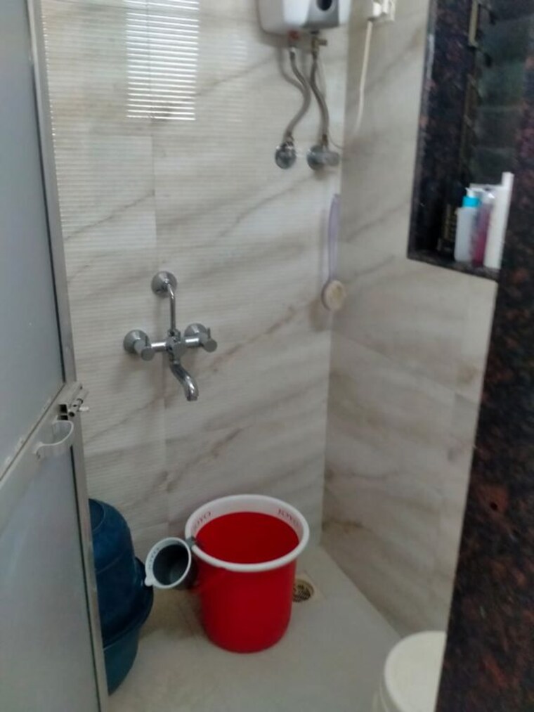 Bathroom, rushabh-tower-mira-road 1 Bedroom 715 Sq.Ft. Apartment In Mira Road Thane 10568721