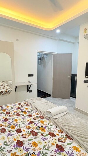 Bedroom in 1 RK Builder Floor at Sector 52 – for Rent