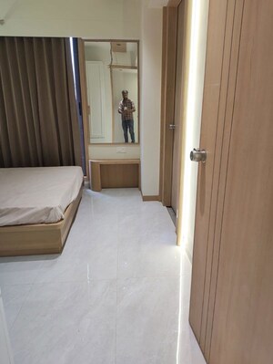Room in 3 BHK Apartment at Usman Pura – for Sale