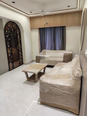 Team Area in 3 BHK Apartment at Usman Pura – for Sale