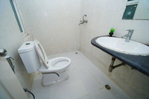 Bathroom in 3 BHK Apartment at Mapsko Paradise, Sector 83 – for Sale