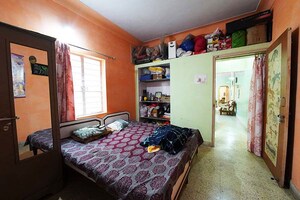 Bedroom in 6+ BHK Independent House at Dhankawadi – for Sale