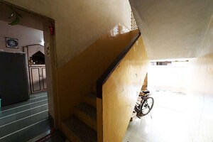 Furnished Amenities in 6+ BHK Independent House at Dhankawadi – for Sale