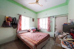 Bedroom in 6+ BHK Independent House at Dhankawadi – for Sale