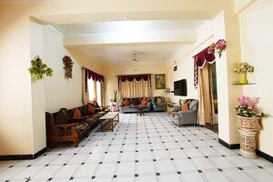 Bedroom in 6+ BHK Independent House at Dhankawadi – for Sale