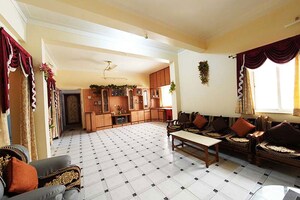 Living Room in 6+ BHK Independent House at Dhankawadi – for Sale