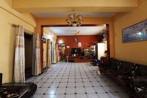 Bedroom in 6+ BHK Independent House at Dhankawadi – for Sale