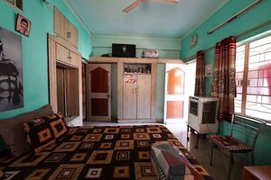 Bedroom in 6+ BHK Independent House at Dhankawadi – for Sale