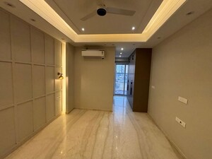 2 BHK Apartment For Sale in Umang Winter Hills, Sector 77