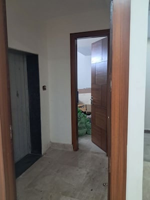 Room in 3 BHK Apartment at Umang Winter Hills, Sector 77 – for Sale