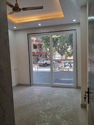 Room in 3 BHK Apartment at Umang Winter Hills, Sector 77 – for Sale