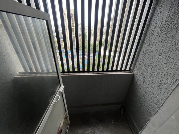 Balcony, shreeji-plaza 2 Bedroom 555 Sq.Ft. Apartment In Malad West Mumbai 10568806