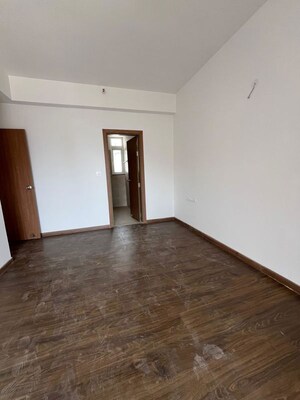 Room in 3.5 BHK Apartment at ATS Homekraft Pious Hideaways, Sector 150 – for Sale
