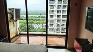 Room in 3 BHK Apartment at Tharwani Rosewood Heights, Kharghar Sector 10 – for Rent