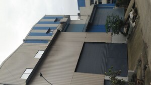  Warehouse For Sale in Midc