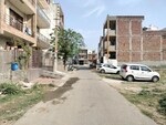 108 Sq.Yd. Plot in Sector 77