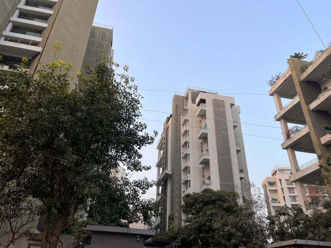 3.5 BHK + Servant Room,Study Room 2680 Sq.Ft. Apartment in Marvel Zephyr