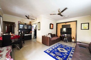 Living Room in 3 BHK Apartment at Hadapsar – for Sale