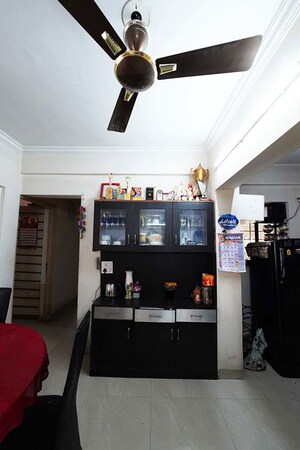 Team Area in 3 BHK Apartment at Hadapsar – for Sale