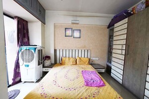 Bedroom in 3 BHK Apartment at Hadapsar – for Sale
