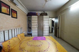Bedroom in 3 BHK Apartment at Hadapsar – for Sale