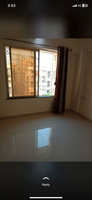 Room in 2 BHK Apartment at GK Rose Icon, Pimple Saudagar – for Sale