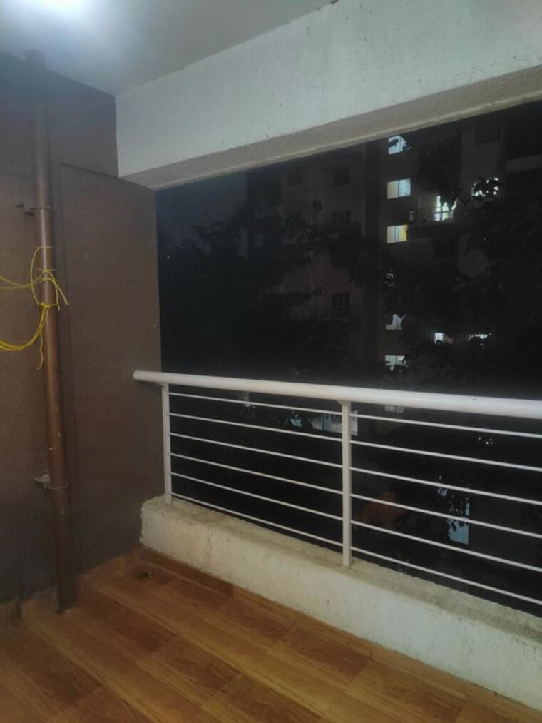 Balcony, yashwant nagar 2.5 Bedroom 1051 Sq.Ft. Apartment In Yashwant Nagar Pune 10568889